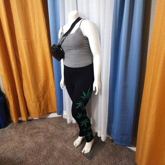 Set of 420 Fleece Leggings - Picture 2 of 8